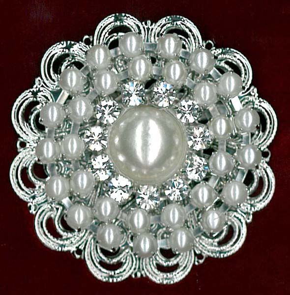 BROOCH - IV/NICKEL