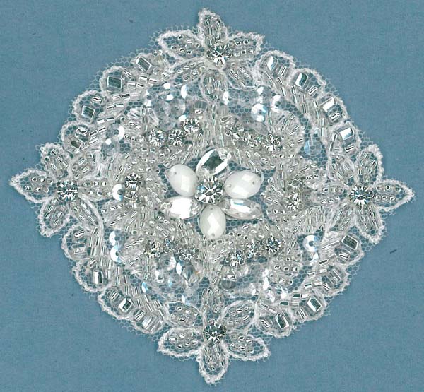 CRYSTAL BEADED MOTIF (SOLD SINGULARLY) - IV/SIL